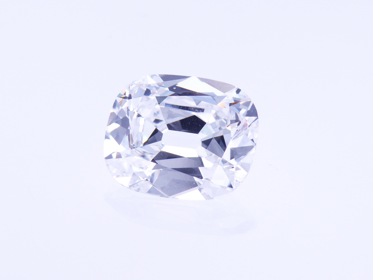 2.09 Carat Cushion BrilliantDiamond, E, VS2