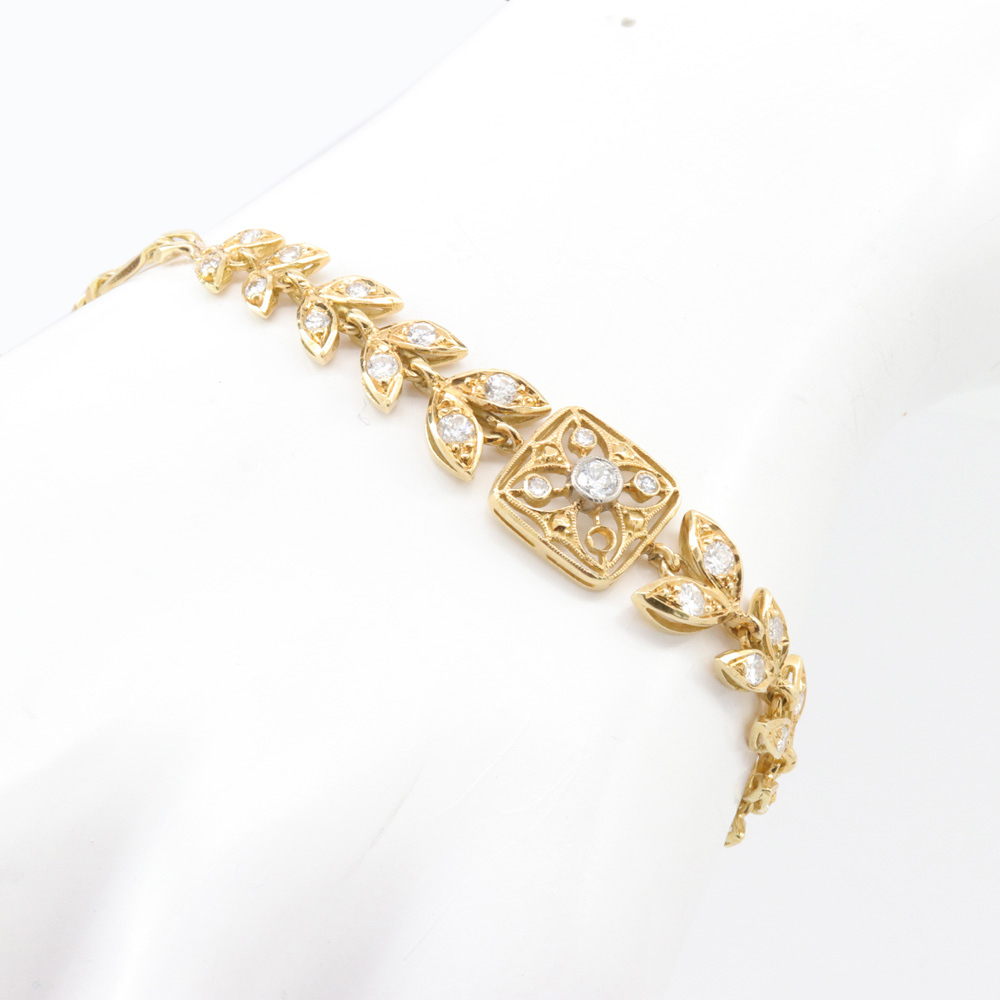 Vintage Corinthian Leaf Motif Diamond Bracelet, 18k Yellow Gold