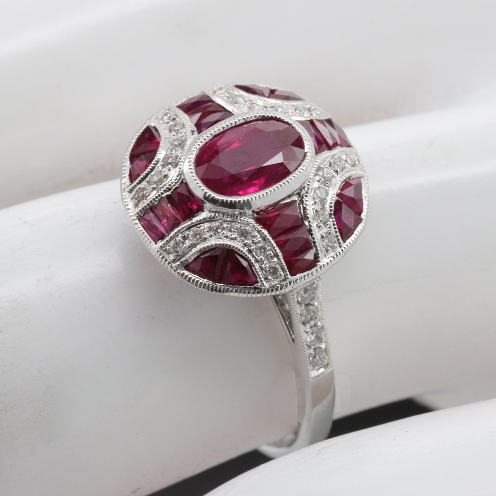 Radiant-cut diamond solitaire engagement ring