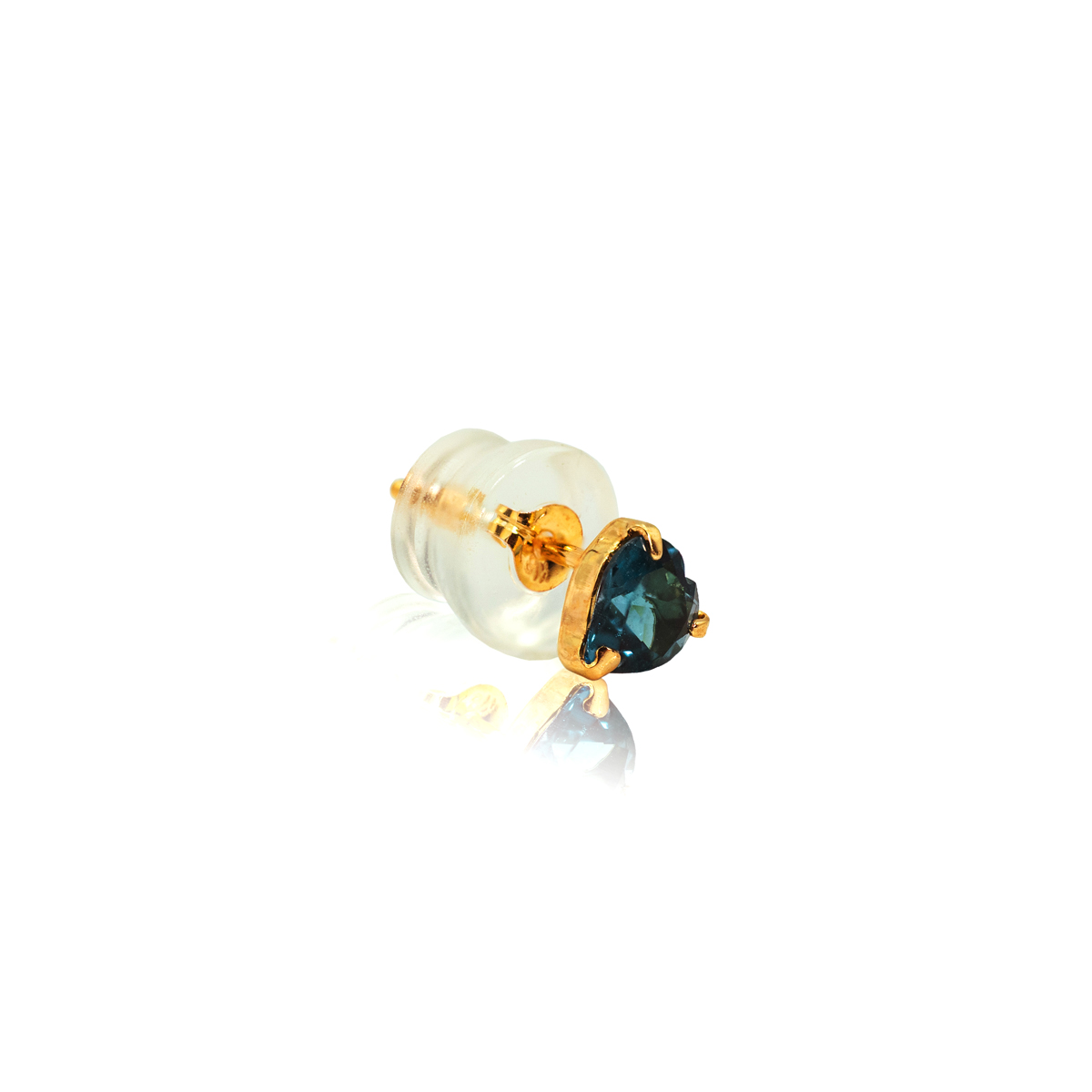 Heart Shaped Stud Earrings in 18k Yellow Gold with Blue Topaz