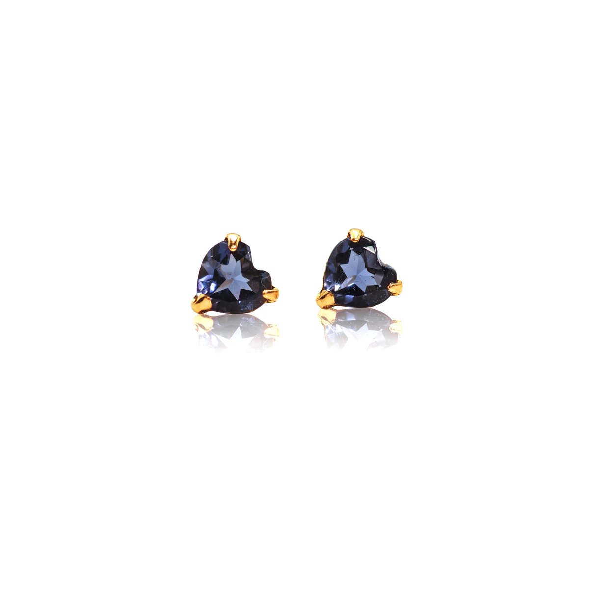 Heart Shaped Stud Earrings in 18k Yellow Gold with Iolite