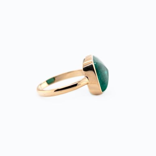 Natural Emerald Sugarloaf Fashion Ring, 18k Yellow Gold