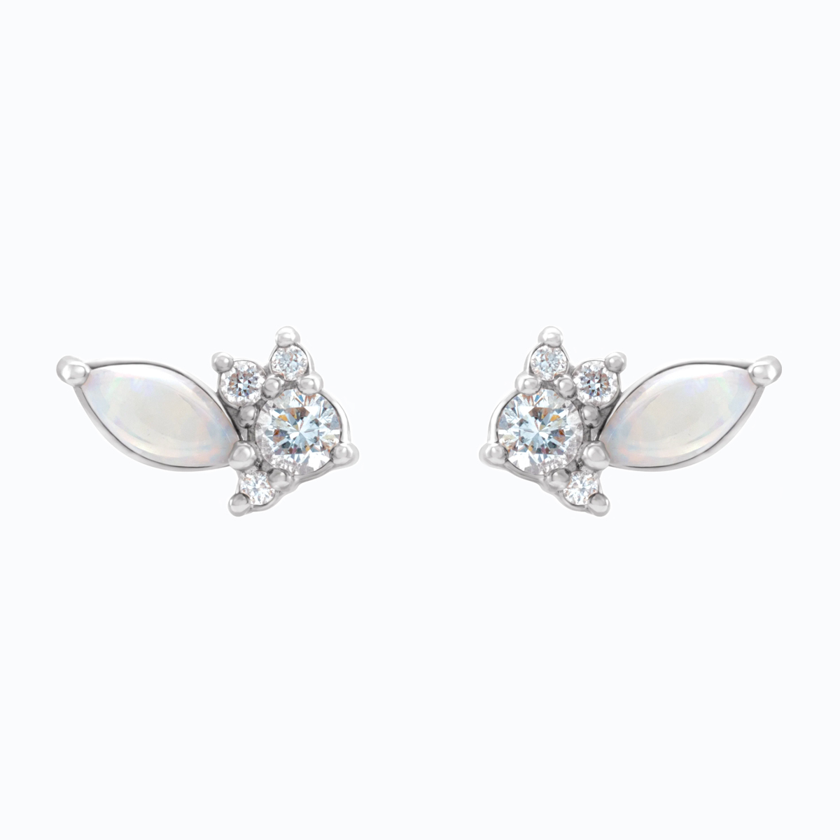 Louison Pearl stud earrings, Leaf, White, Rhodium plated