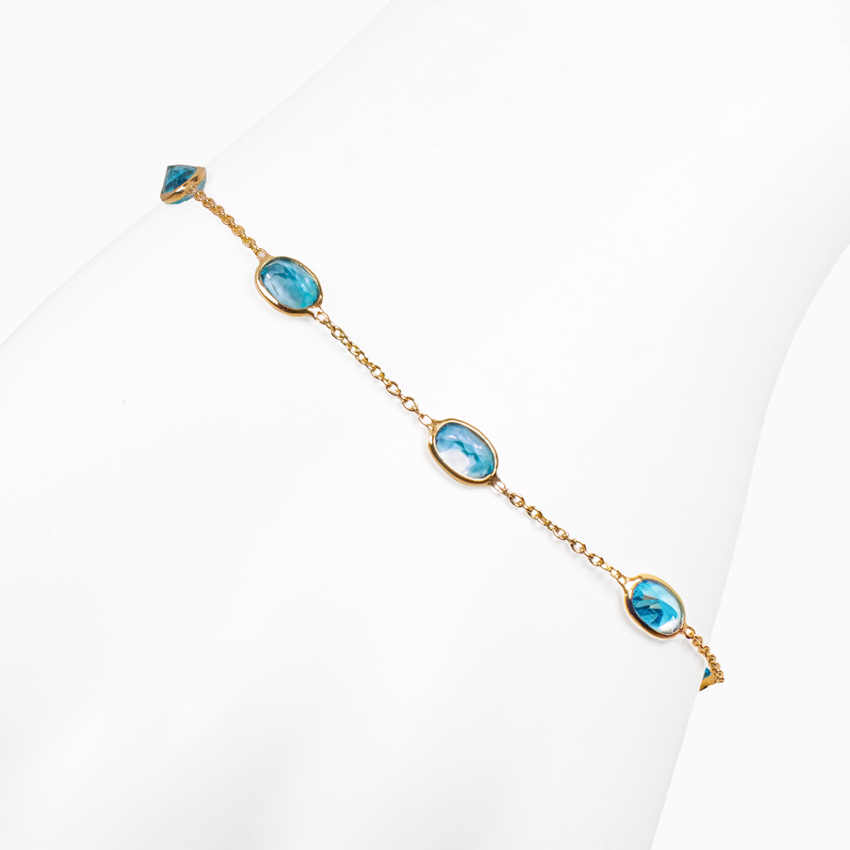 Swiss Blue Topaz Tempo Bracelet in 14k Yellow Gold