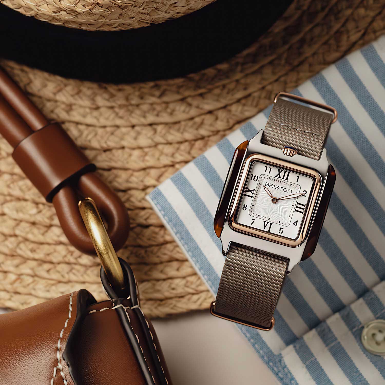 Briston Streamliner Kennedy HM - Gold, White, 30mm Quartz