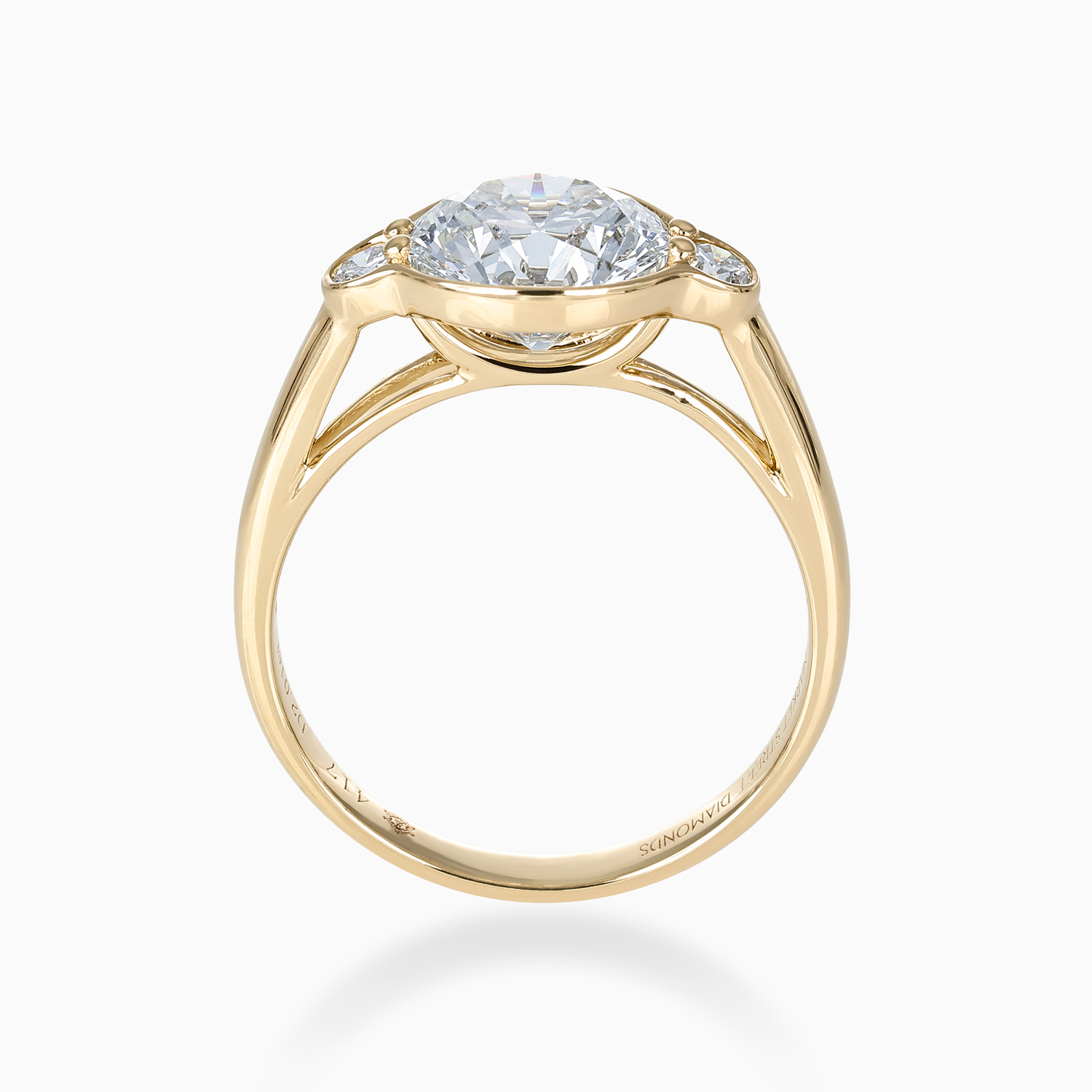 Integrated Side-Stone Round Diamond Engagement Ring