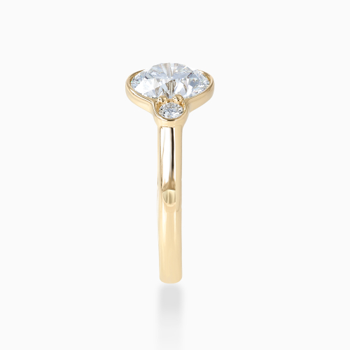Integrated Side-Stone Round Diamond Engagement Ring